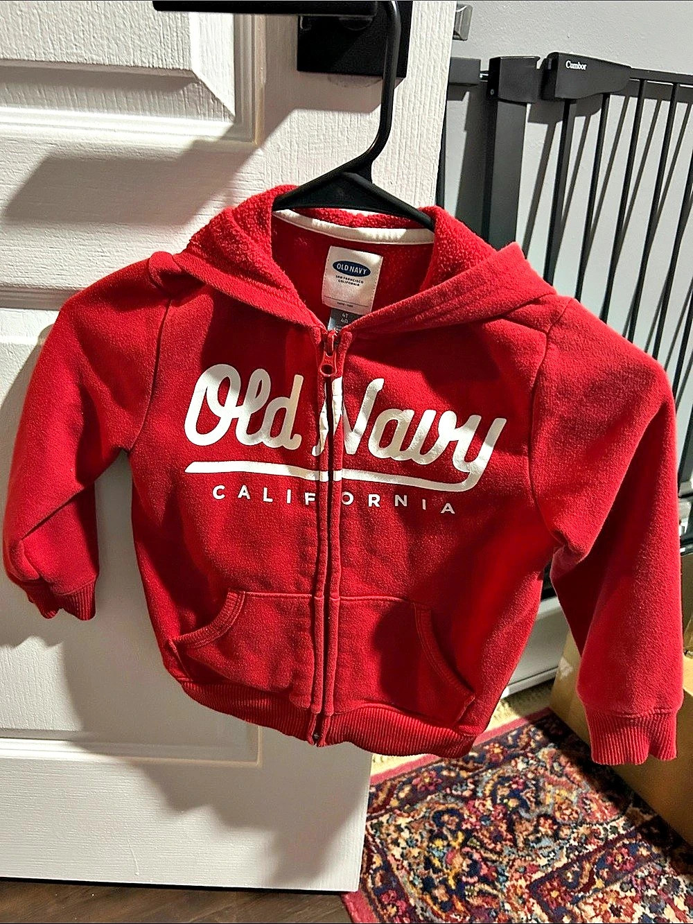 Old Navy Red Zip-Up Hoodie Boys 4T